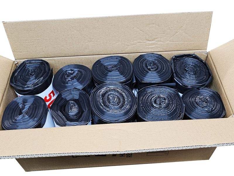 1729405642935340530_1